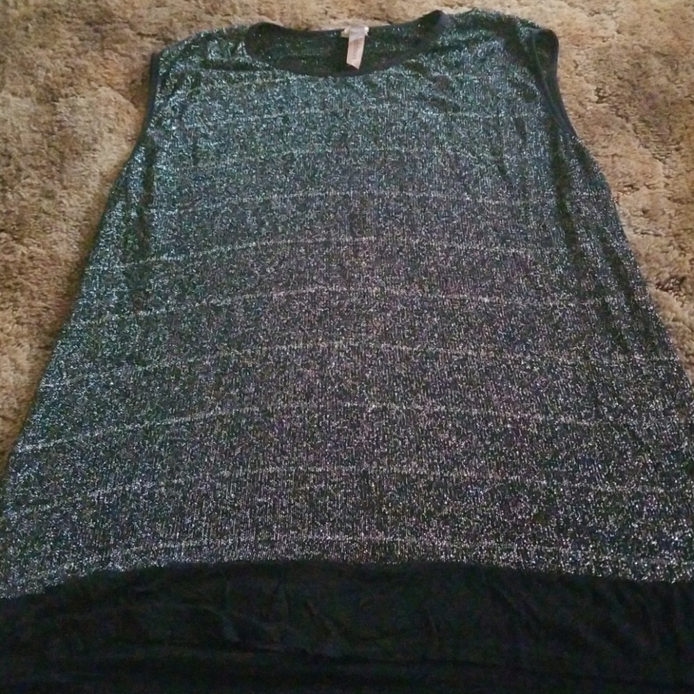 Lightweight top